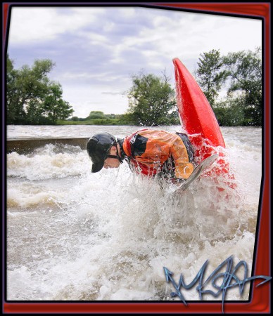 Kajak Freestyle Loop im Landschafts 6er
